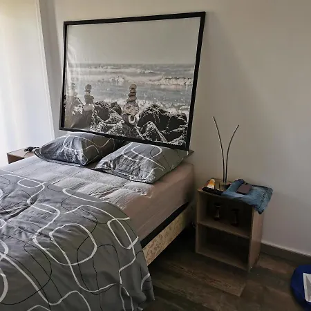 Joli 2 Pieces 4 Voyageurs Equipe 13 Avenue De La Divette 14390 * Cabourg